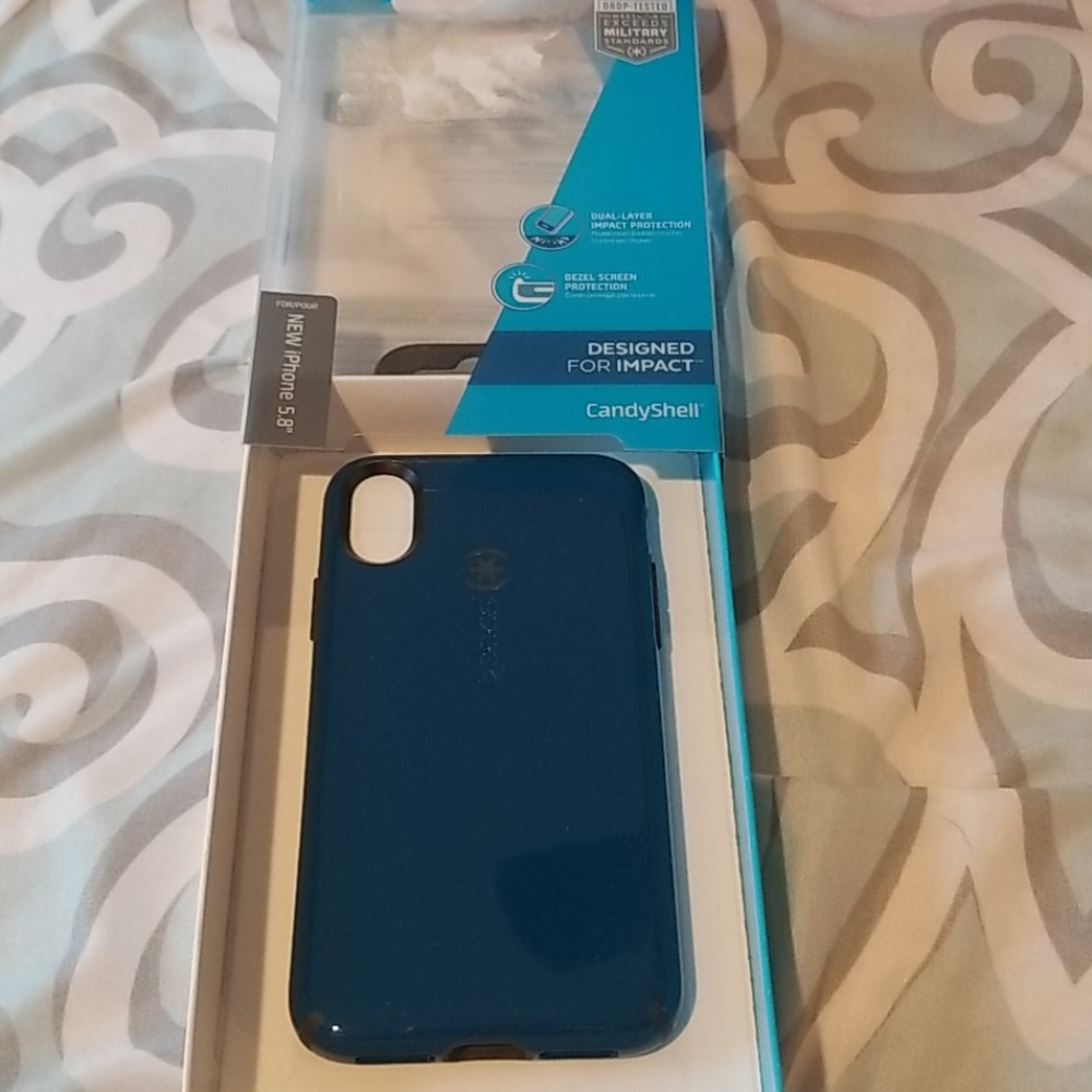 Speck iPhone 5.8" case